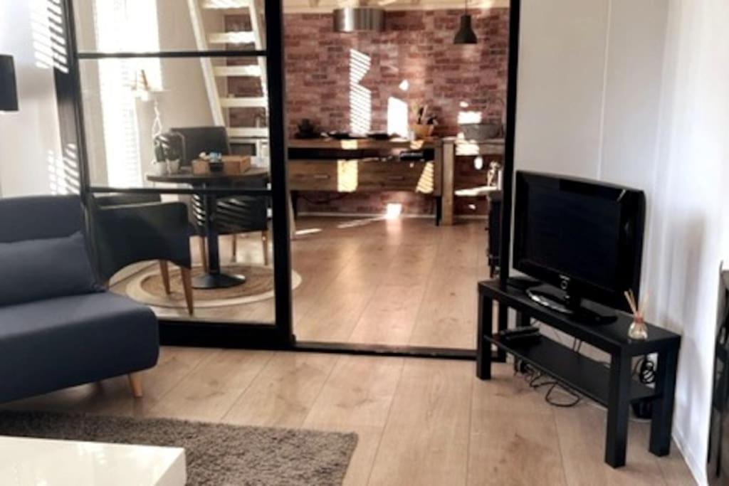 Gezellige Knusse Studio Met Bubbelbad Huizen Dış mekan fotoğraf